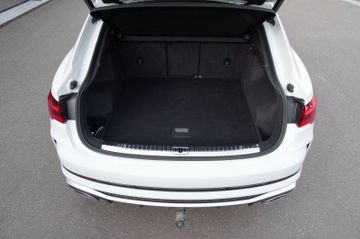 Audi RS Q3 Sportback quattro*RS-Sportsitze,AHK,Pano*