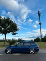 BMW E46 320d Touring Edition 33 Garagen Wagen ... - BMW 320 aus 2004: 320d
