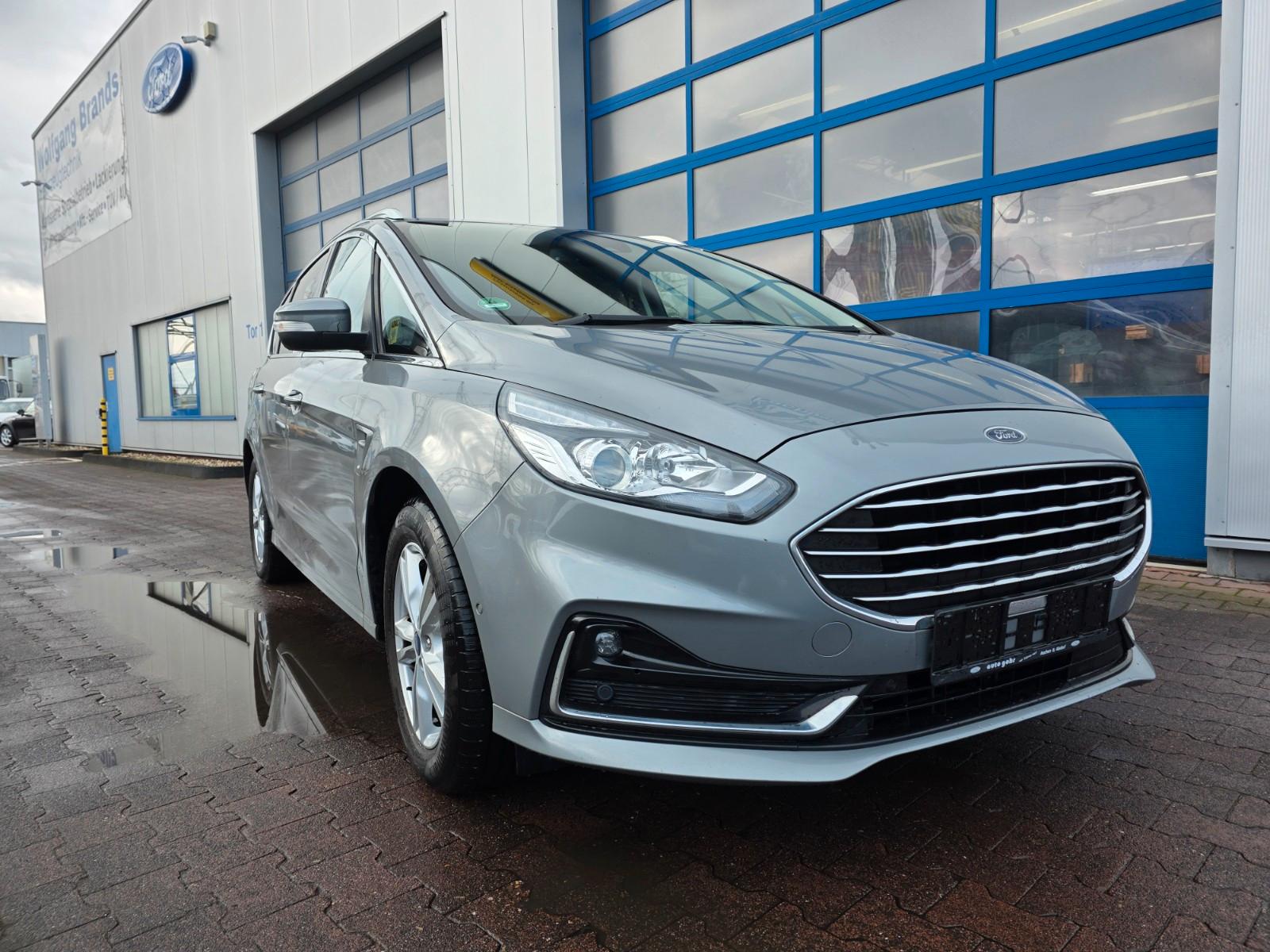 Ford S-Max S-MAX Titanium