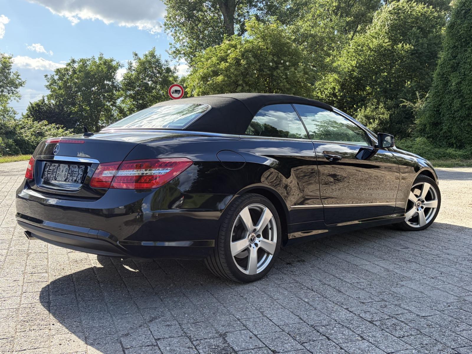 Mercedes-Benz E 220CDI Cabriolet AMG