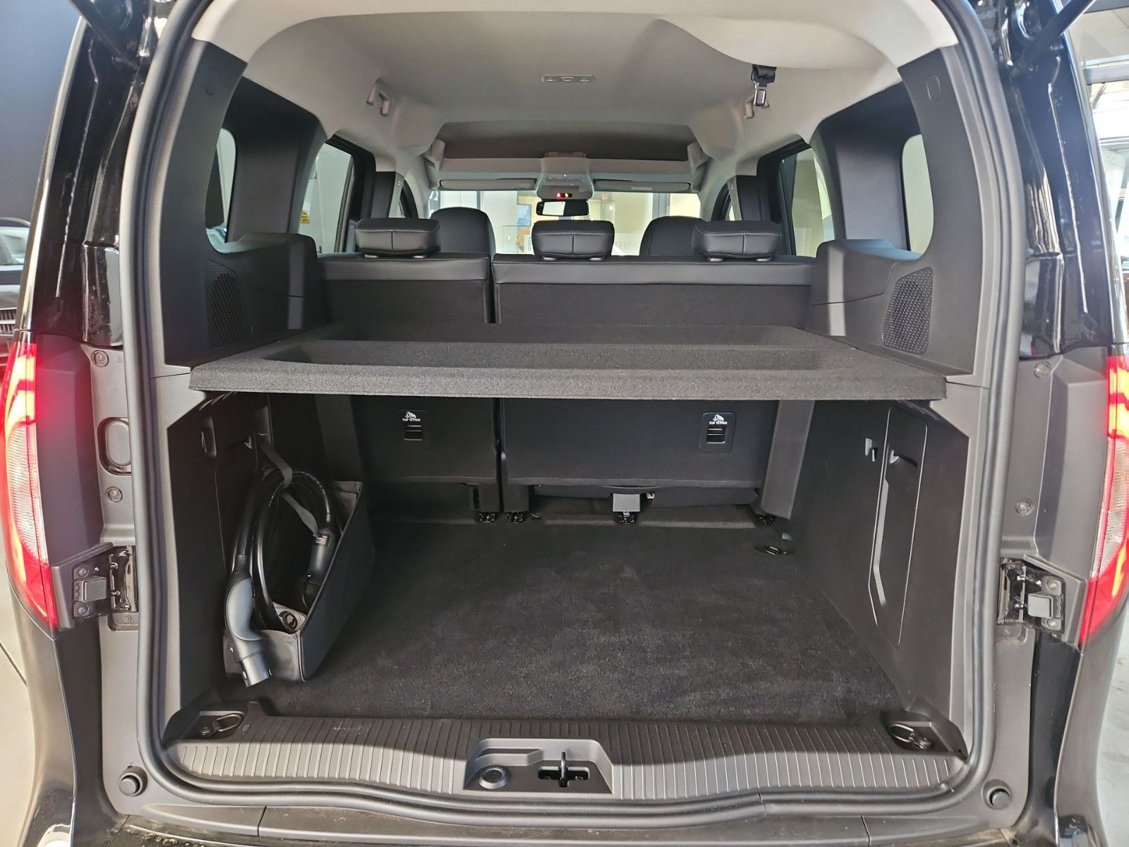 Fahrzeugabbildung Mercedes-Benz 200 Progressive LED RFK Nav 9,5"MBUX MOPF