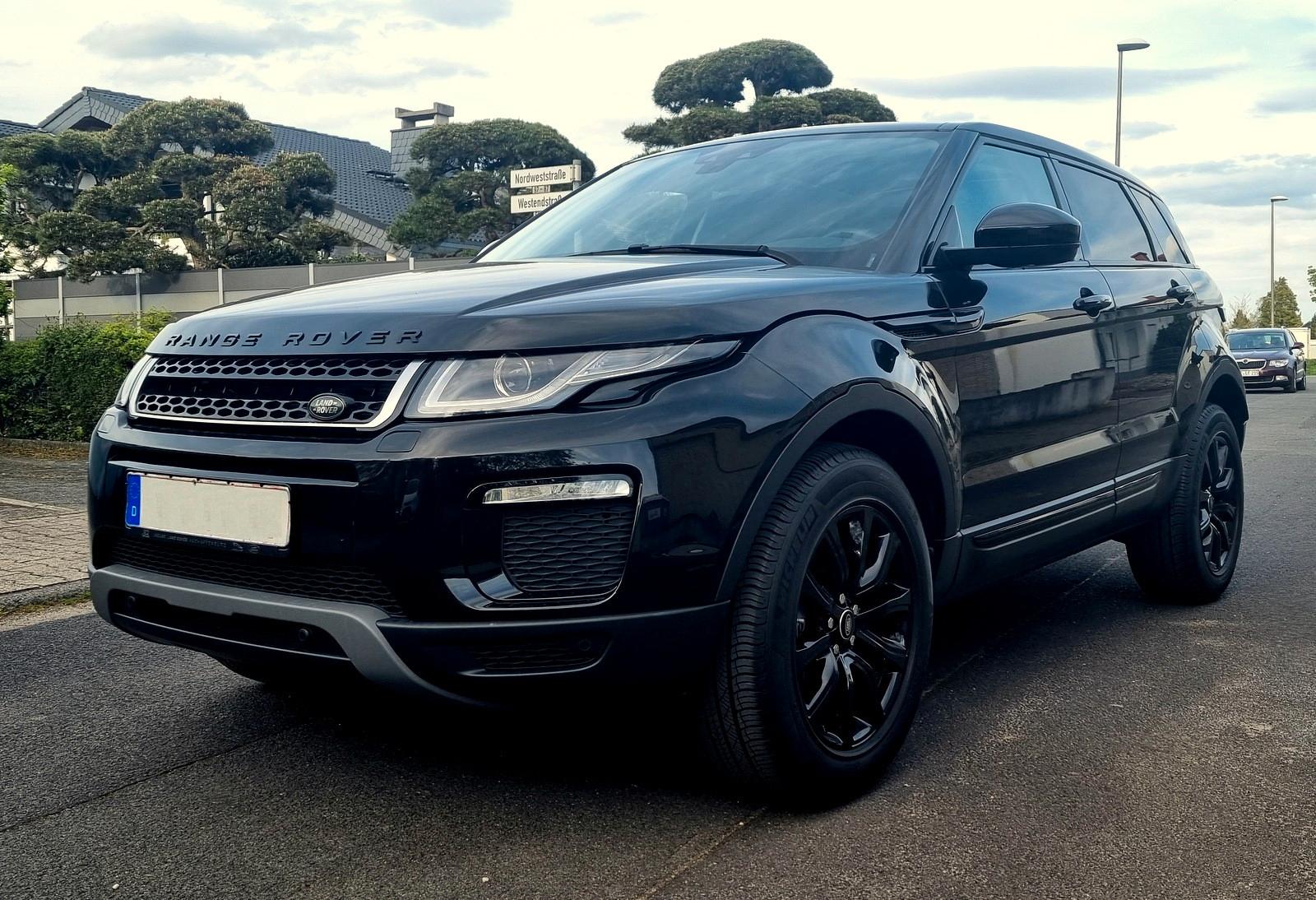 Land Rover Range Rover Evoque 2.0 TD4 132kW Black Edition