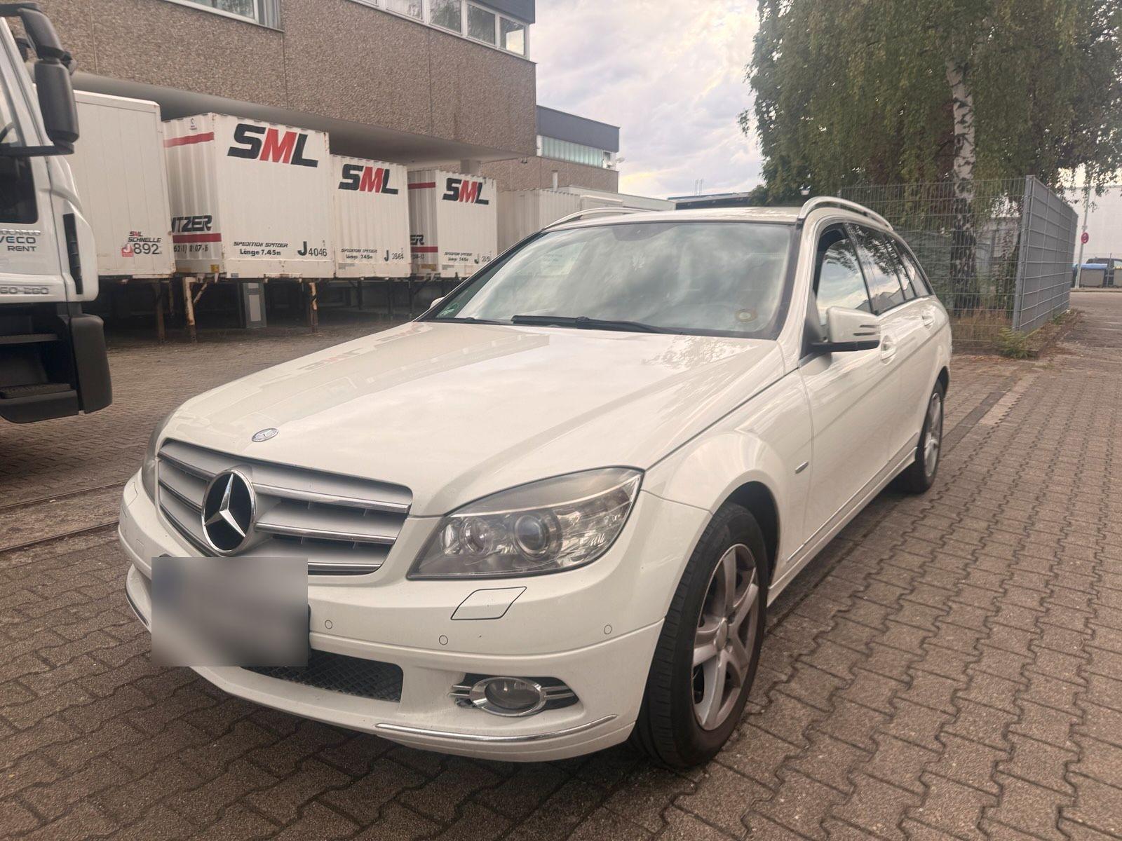 Mercedes-Benz C220 2009 — engine 170 HP (125kW)