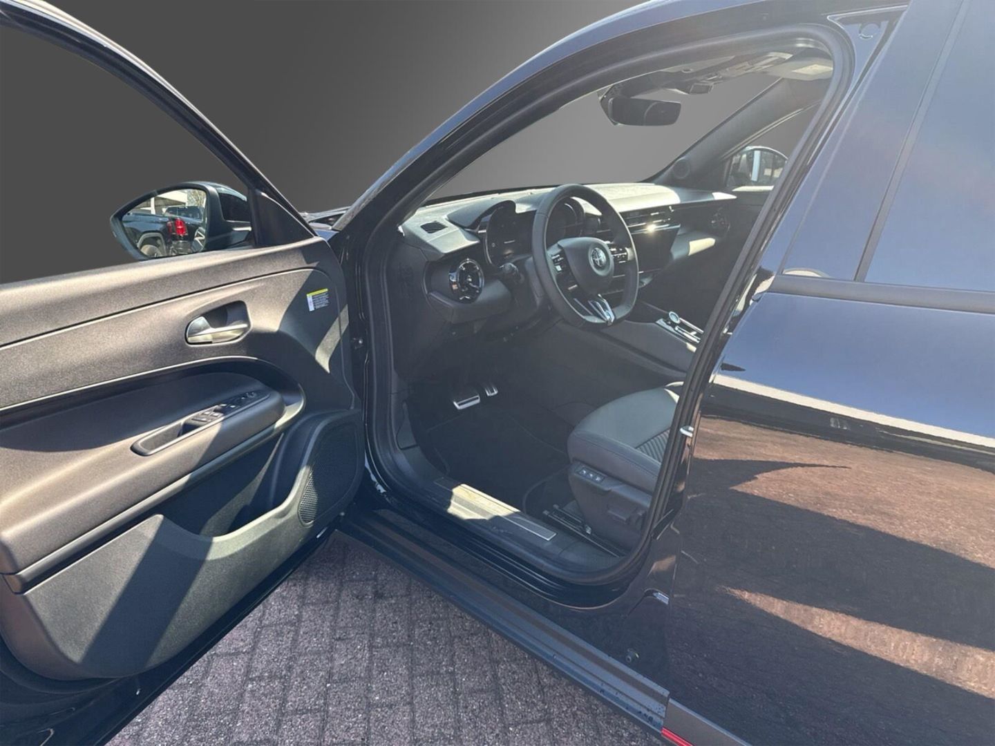 Fahrzeugabbildung Alfa Romeo Junior Ibrida SPECIALE -Frühjahrs-Sale- Technolo