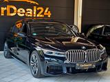 BMW 750 Li xDrive **Chauffeurpaket / Individual** - BMW 750 in Duisburg