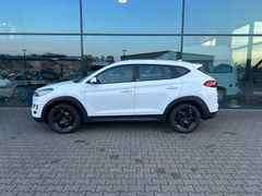 Fahrzeugabbildung Hyundai Tucson 1.6 CRDi *AHK*NAVI*KAMERA*LED*1.Hd.*