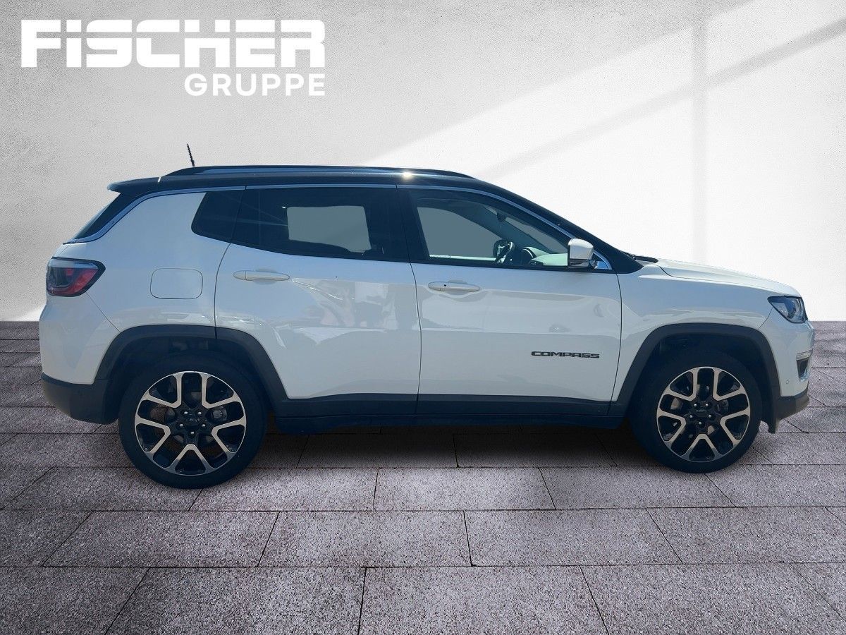 Fahrzeugabbildung Jeep Compass Limited 1.4 MultiAir 4WD ACC Glasdach