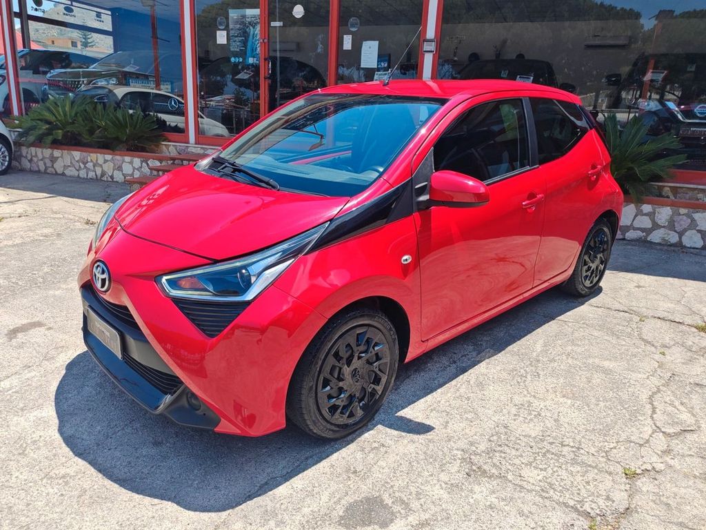 Image of Toyota Aygo (X)