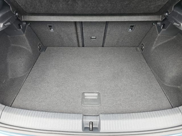 Fahrzeugabbildung Volkswagen T-Roc 1,5 TSI DSG MOVE AHK NAVI IQ DRIVE KAMERA