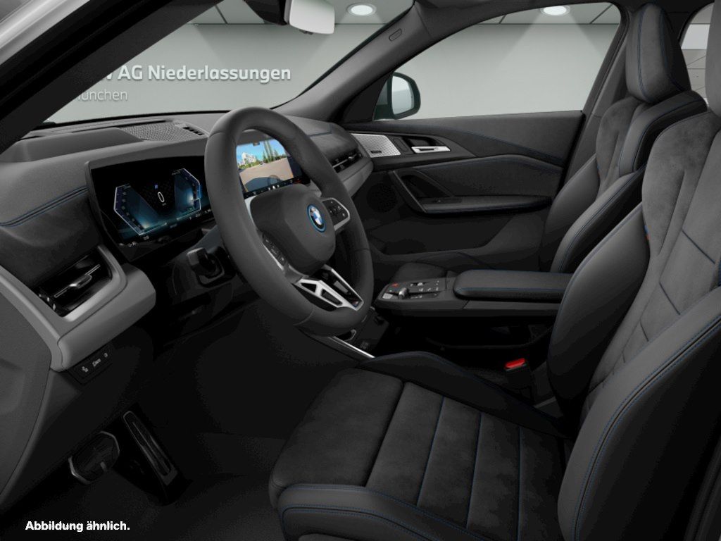 BMW iX2 - Bild 3