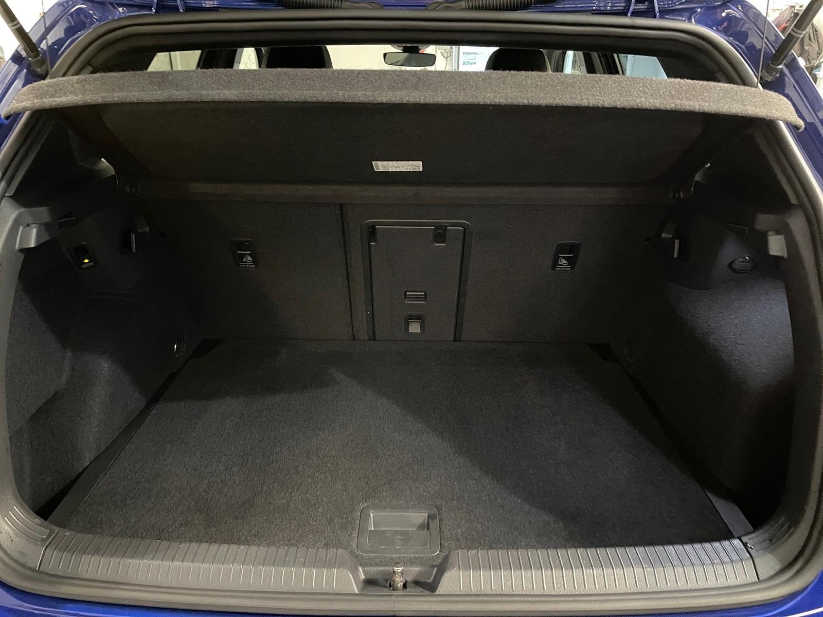 Volkswagen Golf VIII 1.5 TSI R-Line *AHK*PARKSENSOR*LED*, миниатюра 15