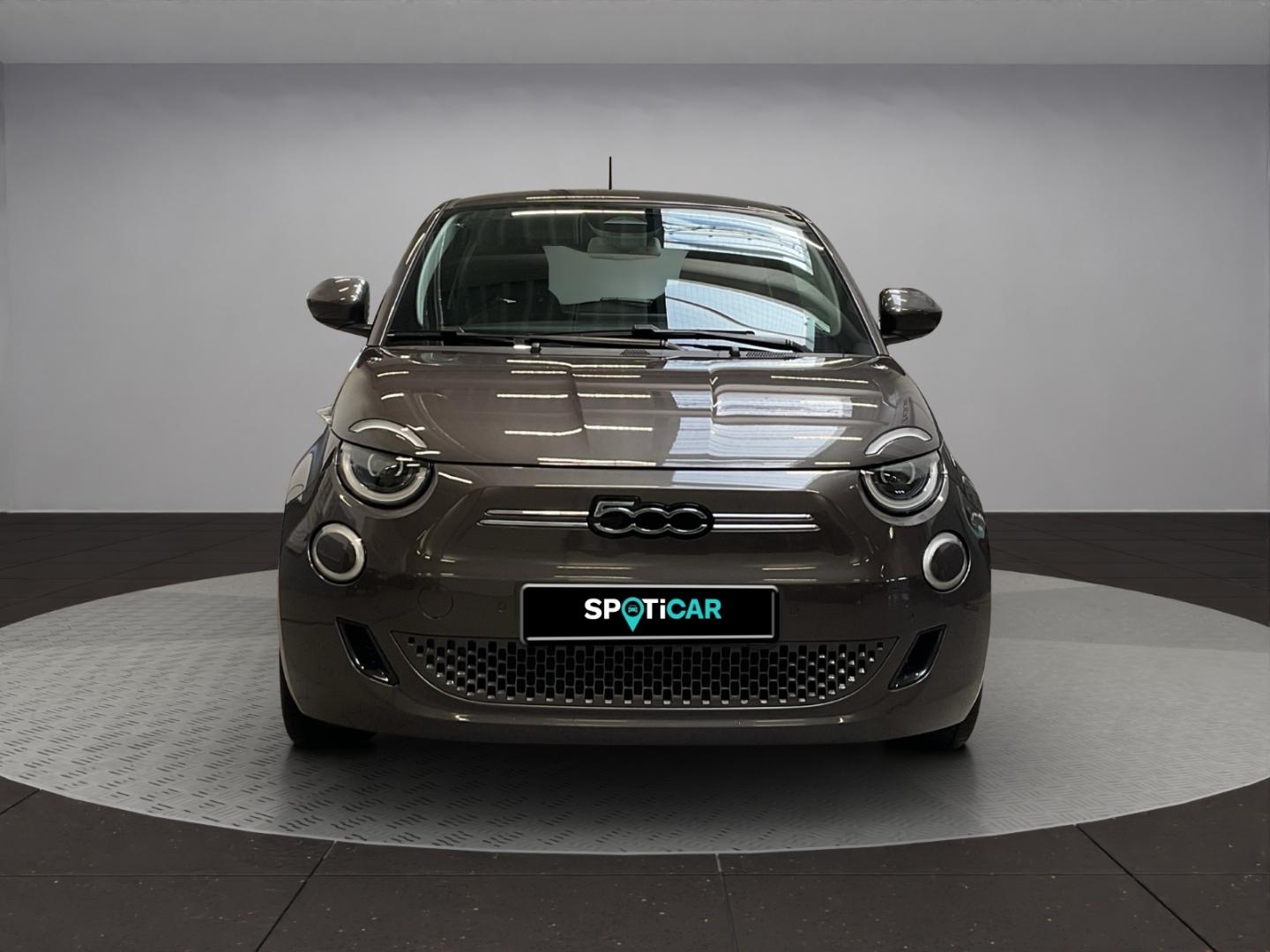 Fiat 500e Icon/Kamera/PDC/Carplay/Sitzheizung