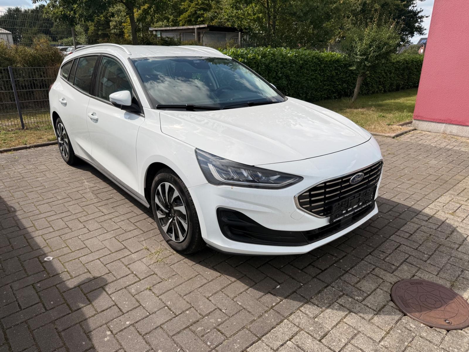 Ford Focus Turnier Titanium Automatik