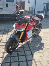 Ducati Streetfighter V4S - DUCATI STREETFIGHTER