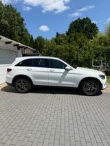 Mercedes-Benz GLC 200 AMG 4MATIC MB100 Garantie, Pano, EQ - Mercedes-Benz GLC 200 in Dortmund