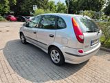 Nissan Almeria Tino 1.8 - Nissan Almera Tino aus 2004