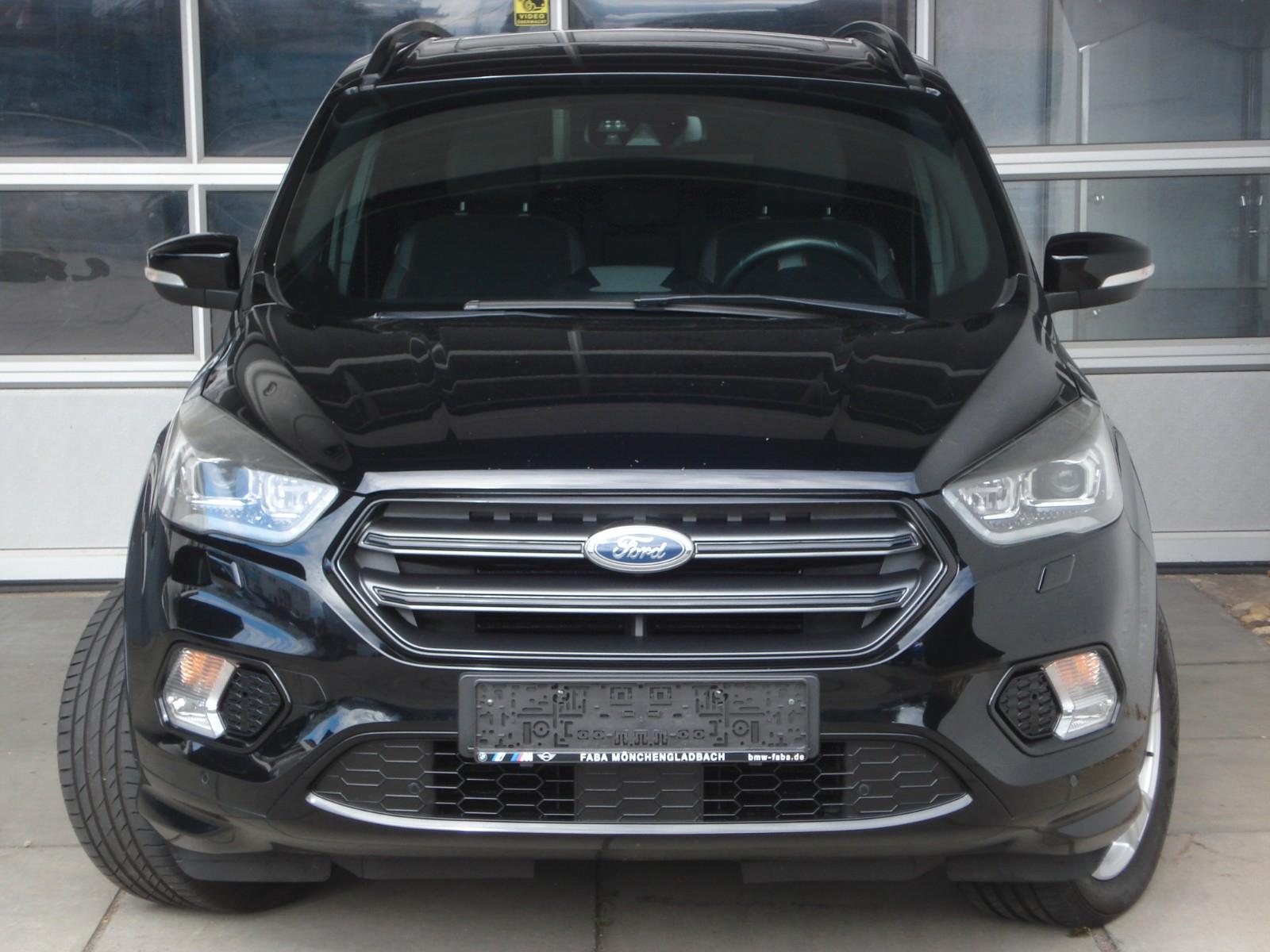 Ford Kuga ST-Line Navi Panorama Kamera AHK