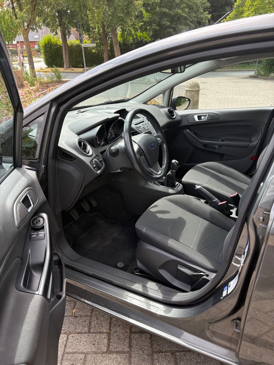 Photo 5 of FORD Fiesta