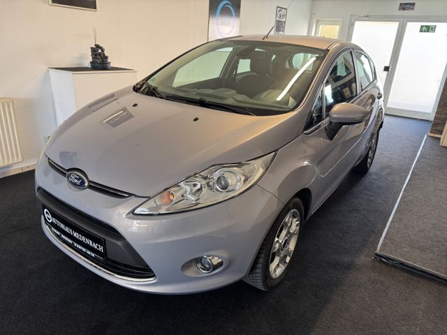 Ford Fiesta 1,25 60kW Titanium PDC Klima SHZ  TÜV Neu