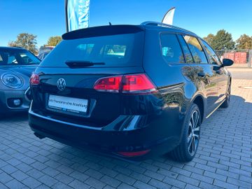 Volkswagen Golf - 7