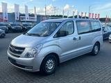 Hyundai H-1 Travel 8 Sitzer*Klimaautomatik*TÜV 06.2026 - gebrauchte Hyundai H-1 aus dem Jahr 2009