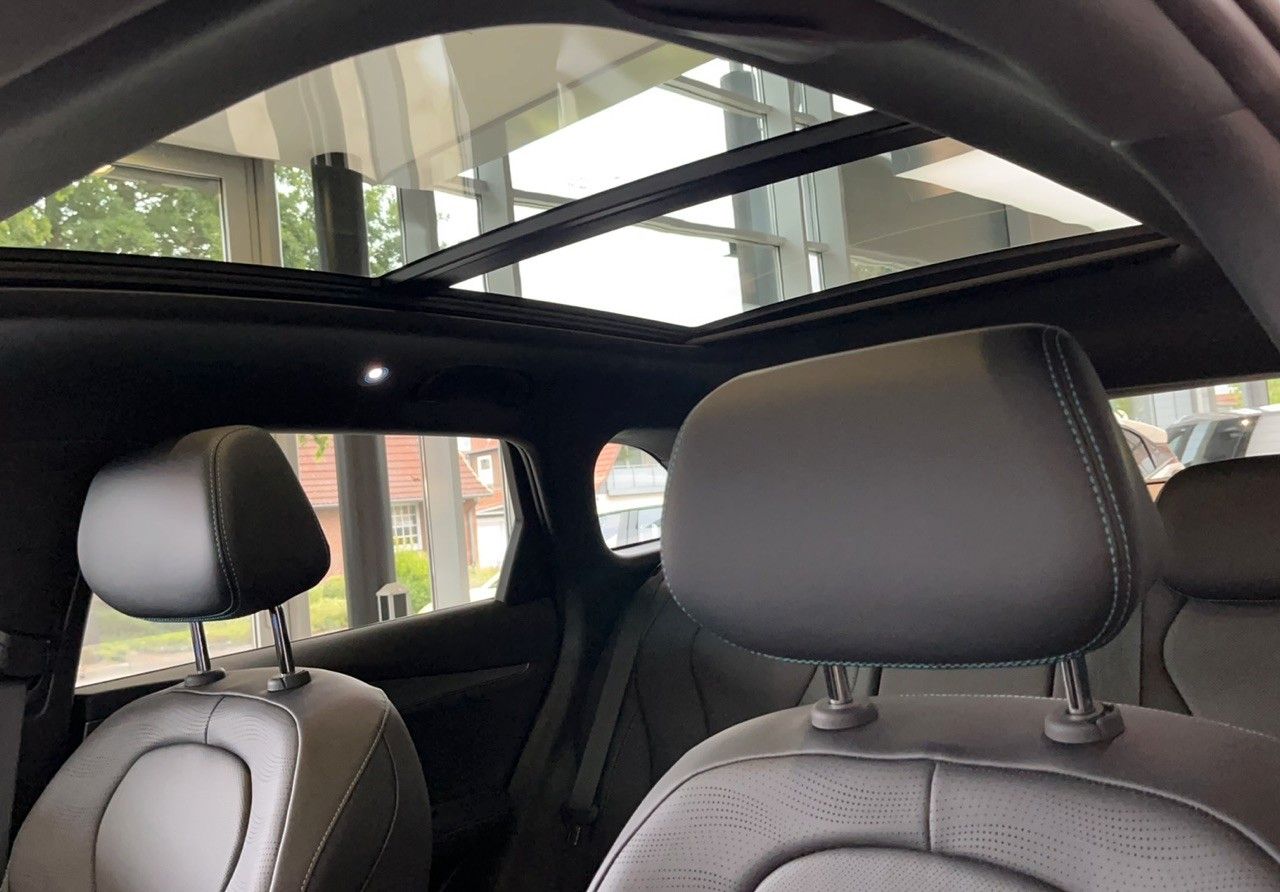 BYD SEAL 6