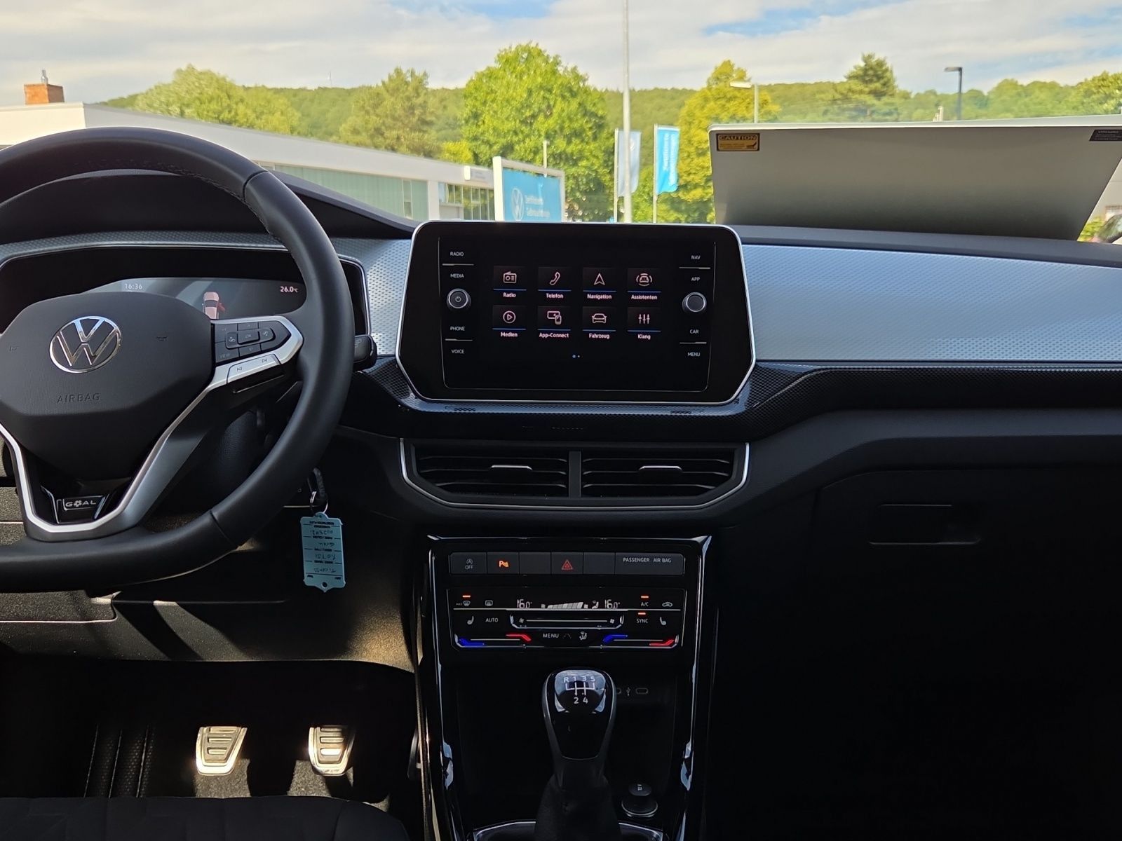 Volkswagen T-Cross - Bild 9