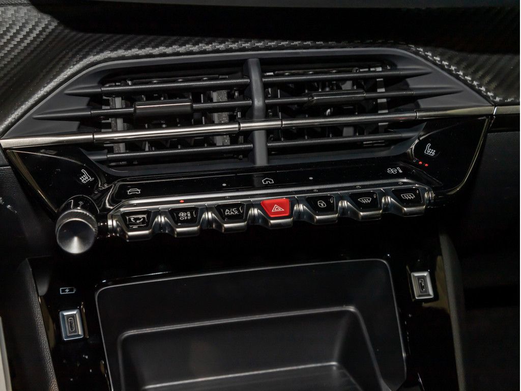 Peugeot 2008 - Bild 18
