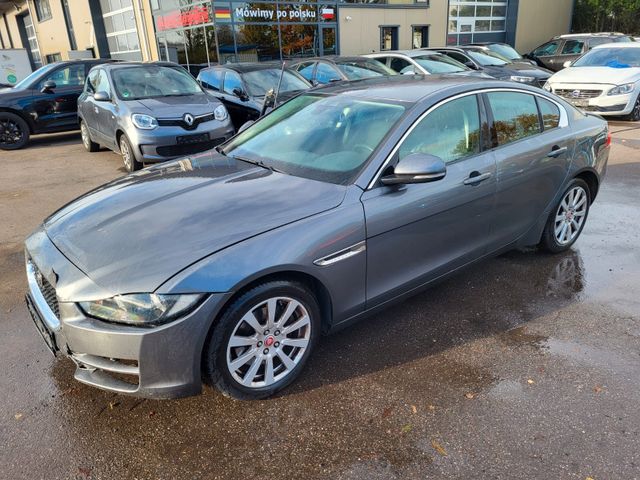 Jaguar XE 20d Aut. Pure