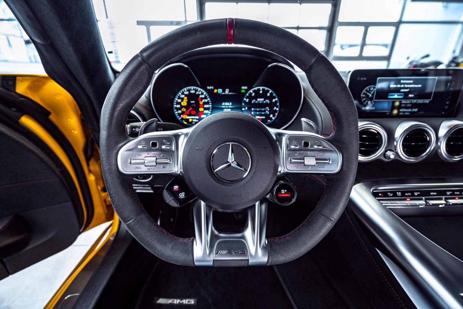 Mercedes-Benz AMG GT C Coupe*AERO*PANO*Perf-Sitz*Solarbeamgelb