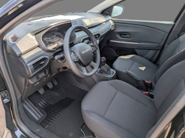 Fahrzeugabbildung Dacia Jogger Essential ECO-G 100