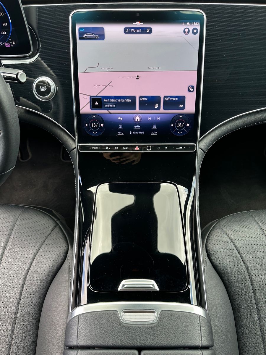 Fahrzeugabbildung Mercedes-Benz EQE 300 Electric Art NAV+LED+ACC+360GRAD+SHZ