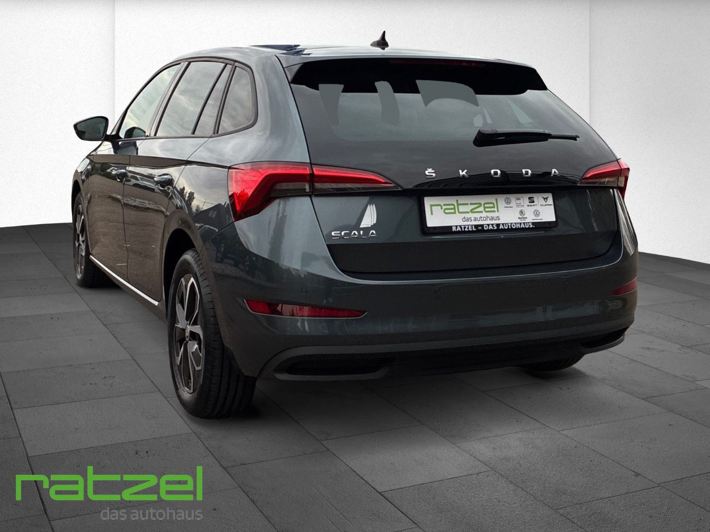 Fahrzeugabbildung SKODA Scala 1.0 TSI Drive Navi Digitales Cockpit LED B