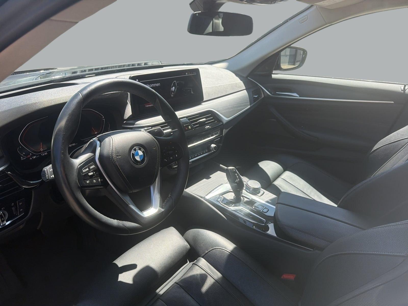 BMW 530d xDrive A Laser HEAD-UP SITZBELÜFT RFK HIFI