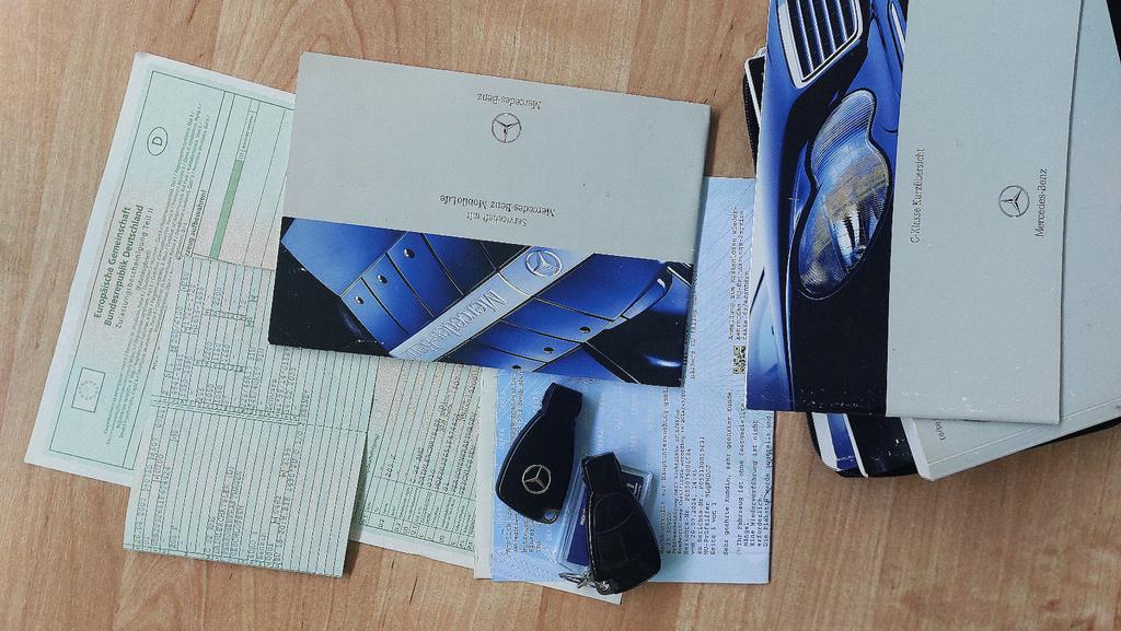 Mercedes-Benz C 32 AMG