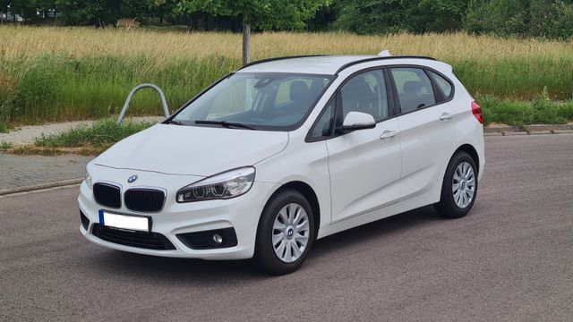 BMW 218i Active Tourer Advantage