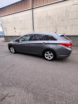 Hyundai i40 cw Style*Xenon*Lenkradheizung*Automatik - Hyundai i40 mit Diesel-Antrieb: Kombi, Automatik