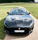 Jaguar F-Type P300 R-DYNAMIC BLACK R-DYNAMIC BLACK - Jaguar F-Type: R Dynamic Black