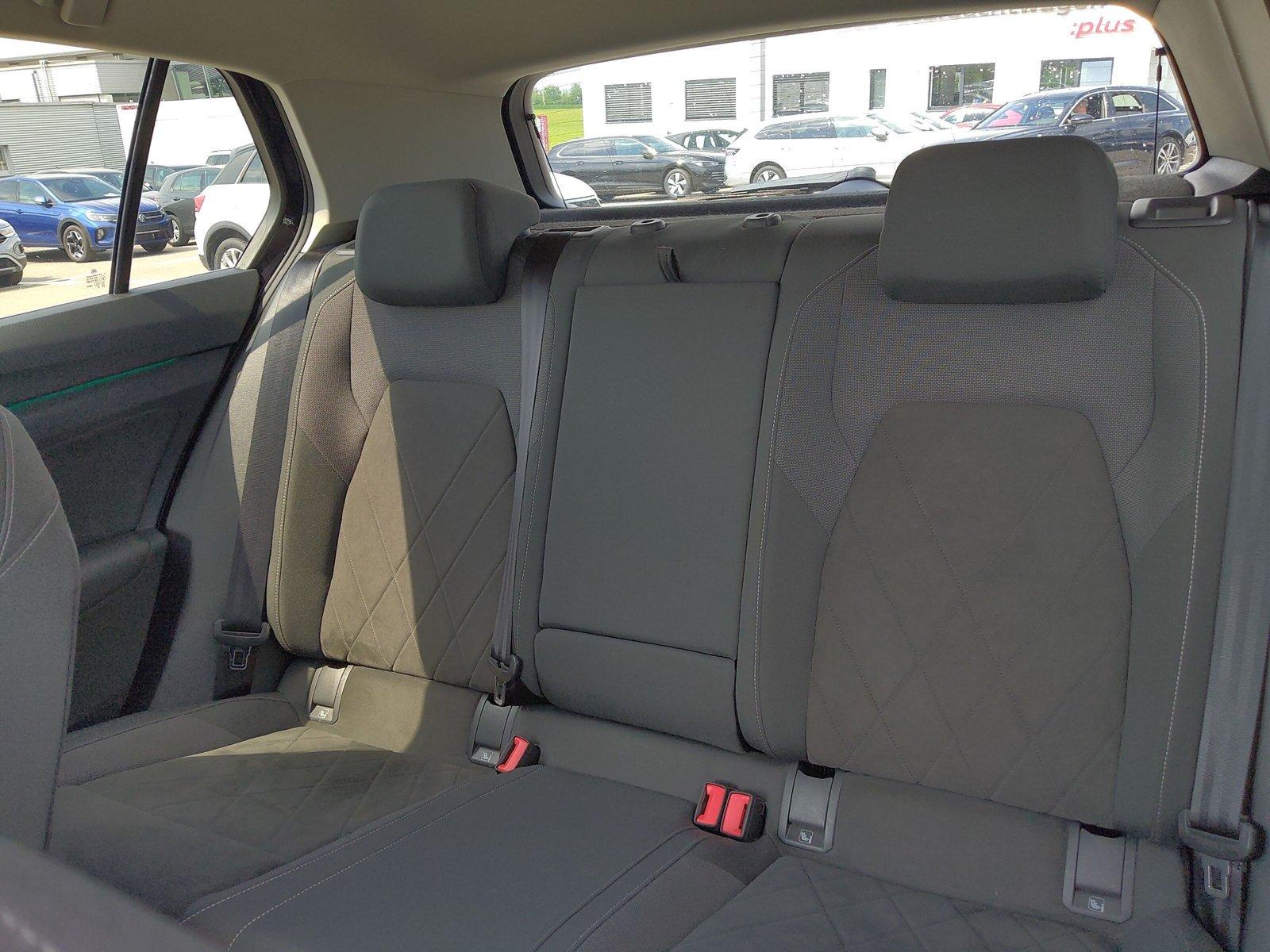 Volkswagen Golf Style 1.5 TSI DSG AHK LED VC PDC RearView A, миниатюра 13
