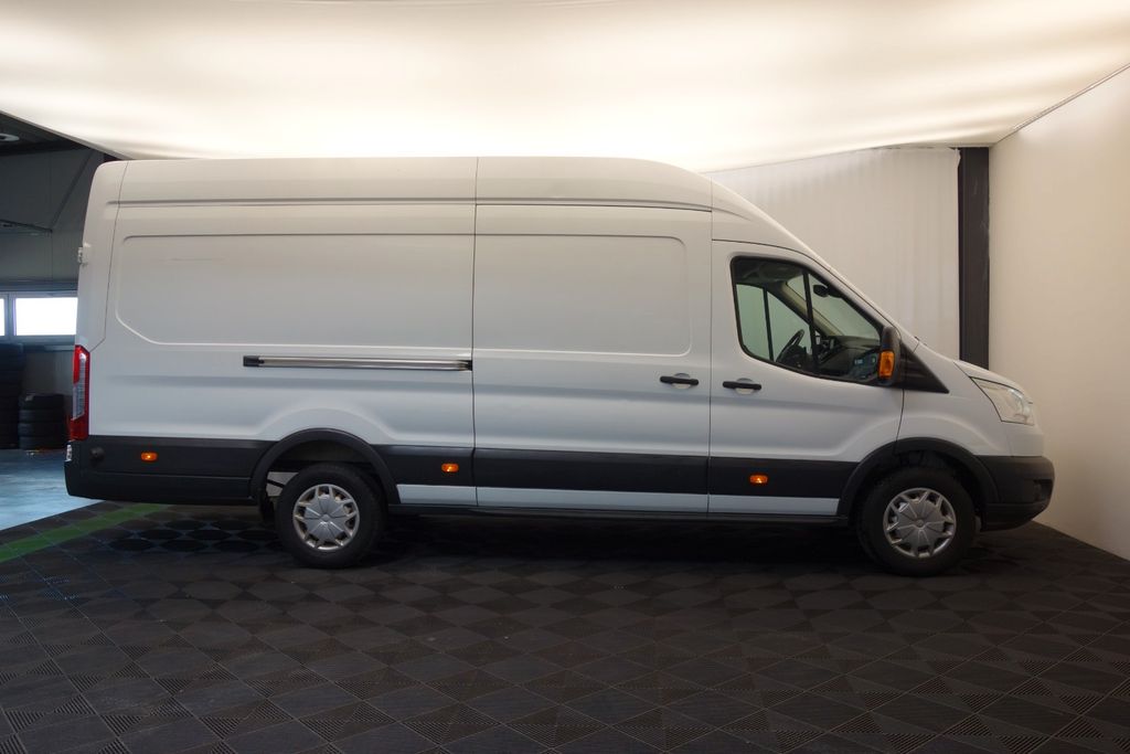 Image of Ford Transit