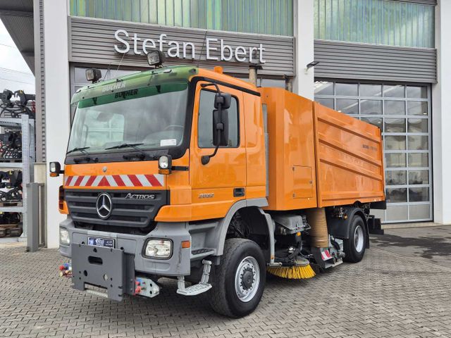 Mercedes-Benz Actros 2032 A 4x4 Bucher STKF 9500 Airport 30x