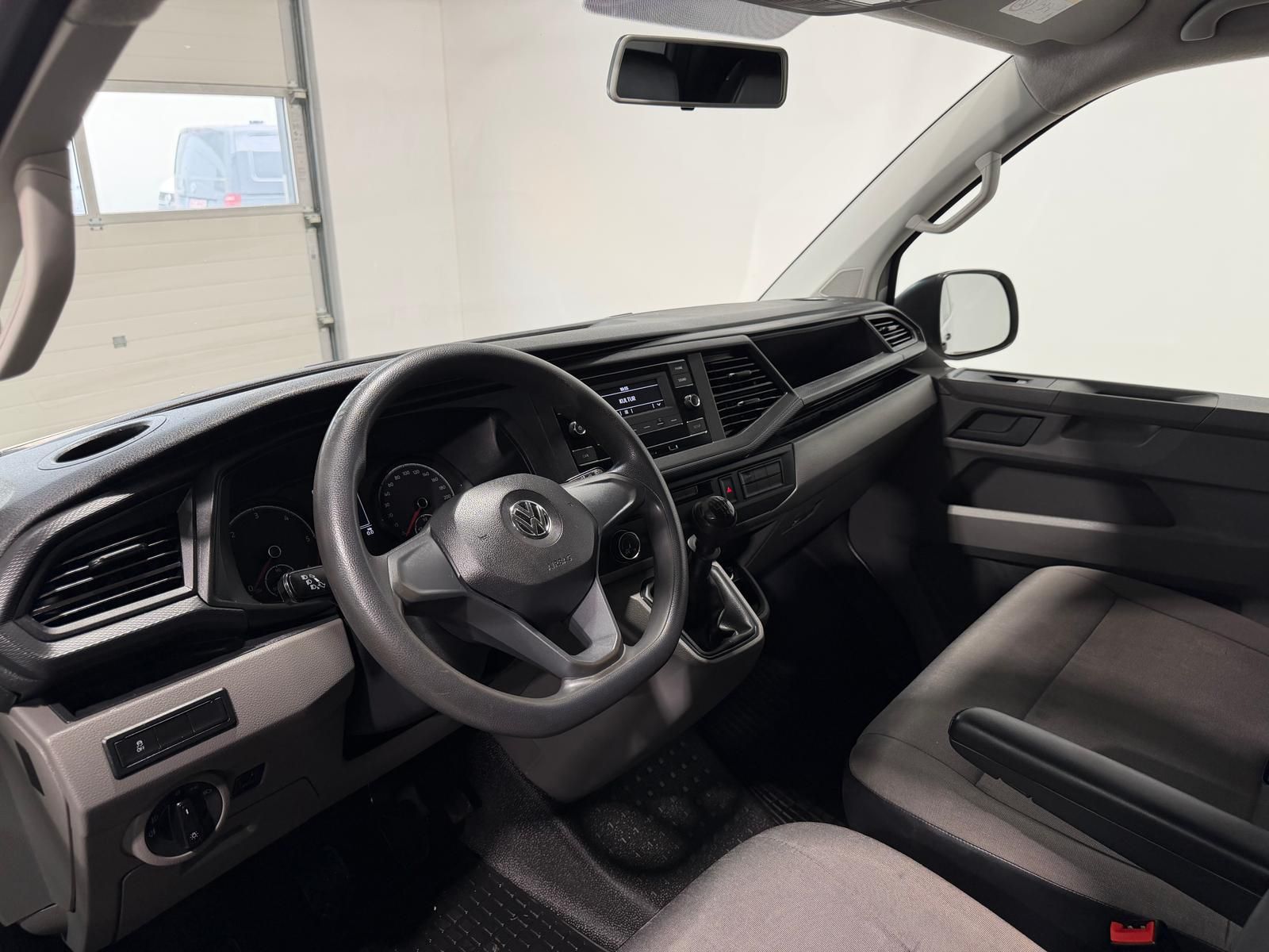 Volkswagen T6 Transporter - Bild 12