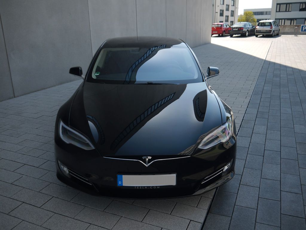 Image of Tesla Model S