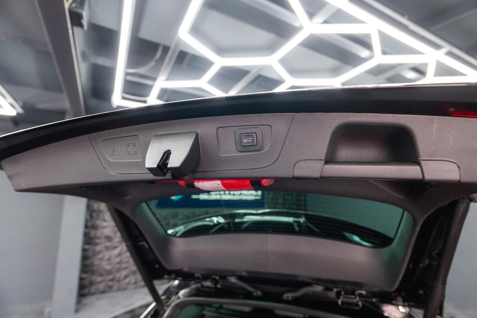 Fahrzeugabbildung Opel Insignia B Sports Tourer GSi 4x4 *ACC*LED*HU*DAB