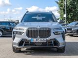 BMW X7 xDrive40d M Sport HUD PANO RFK NAVI LED DAB - mit Diesel-Antrieb: Geländewagen