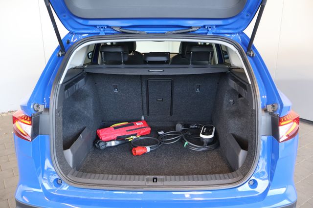 Skoda Enyaq 60 Loft WÄRMEP.+CARPLAY+ACC+SIDE+360°+KEY