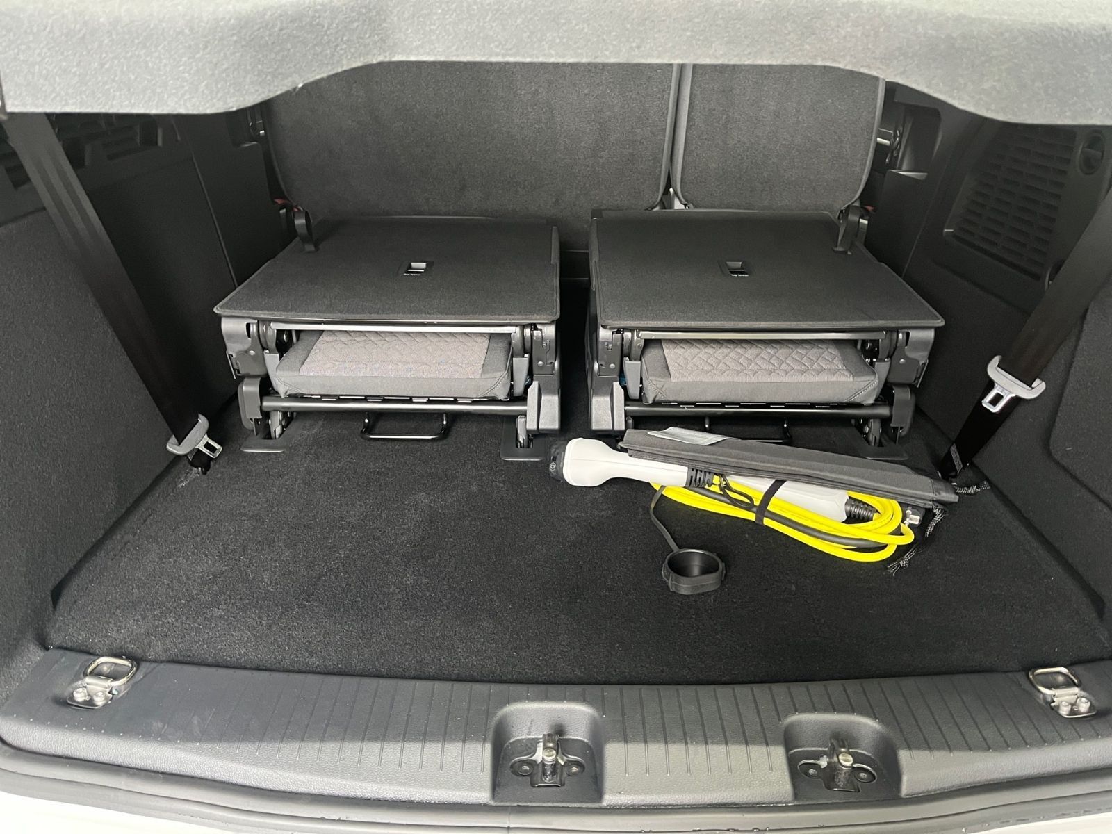 Volkswagen Caddy Maxi - Bild 6