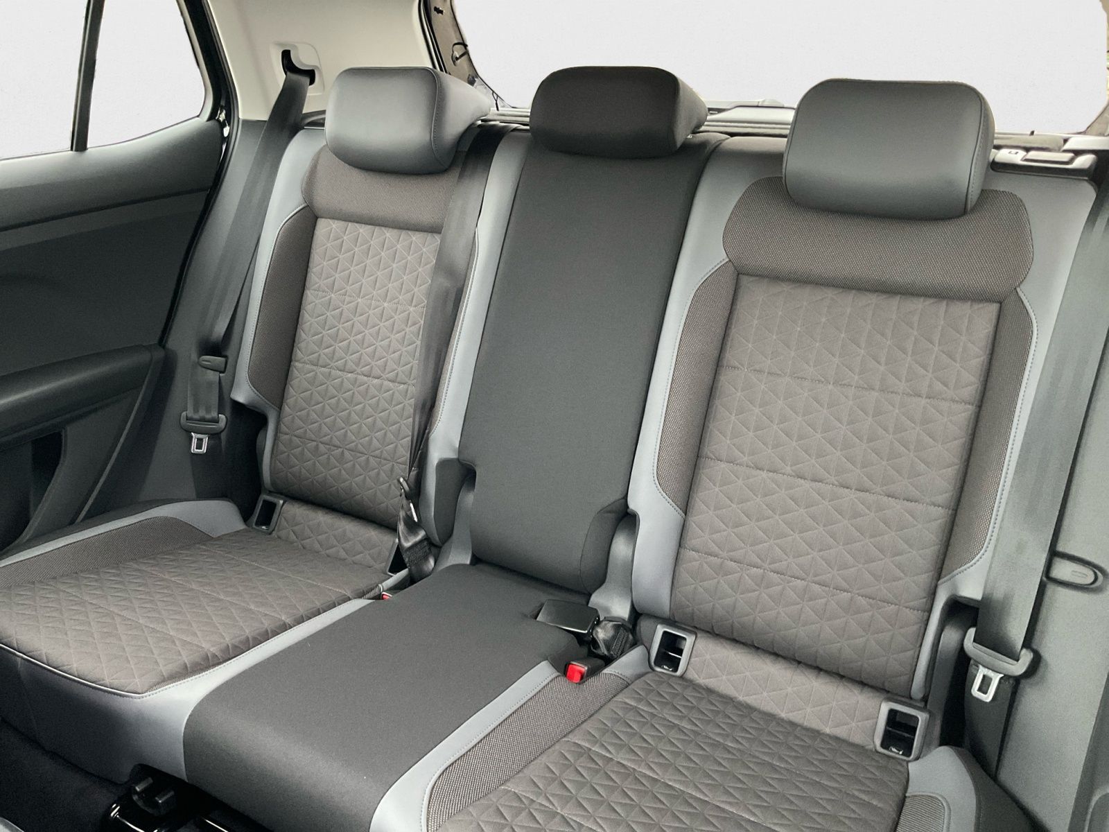 Volkswagen T-Cross - Bild 13