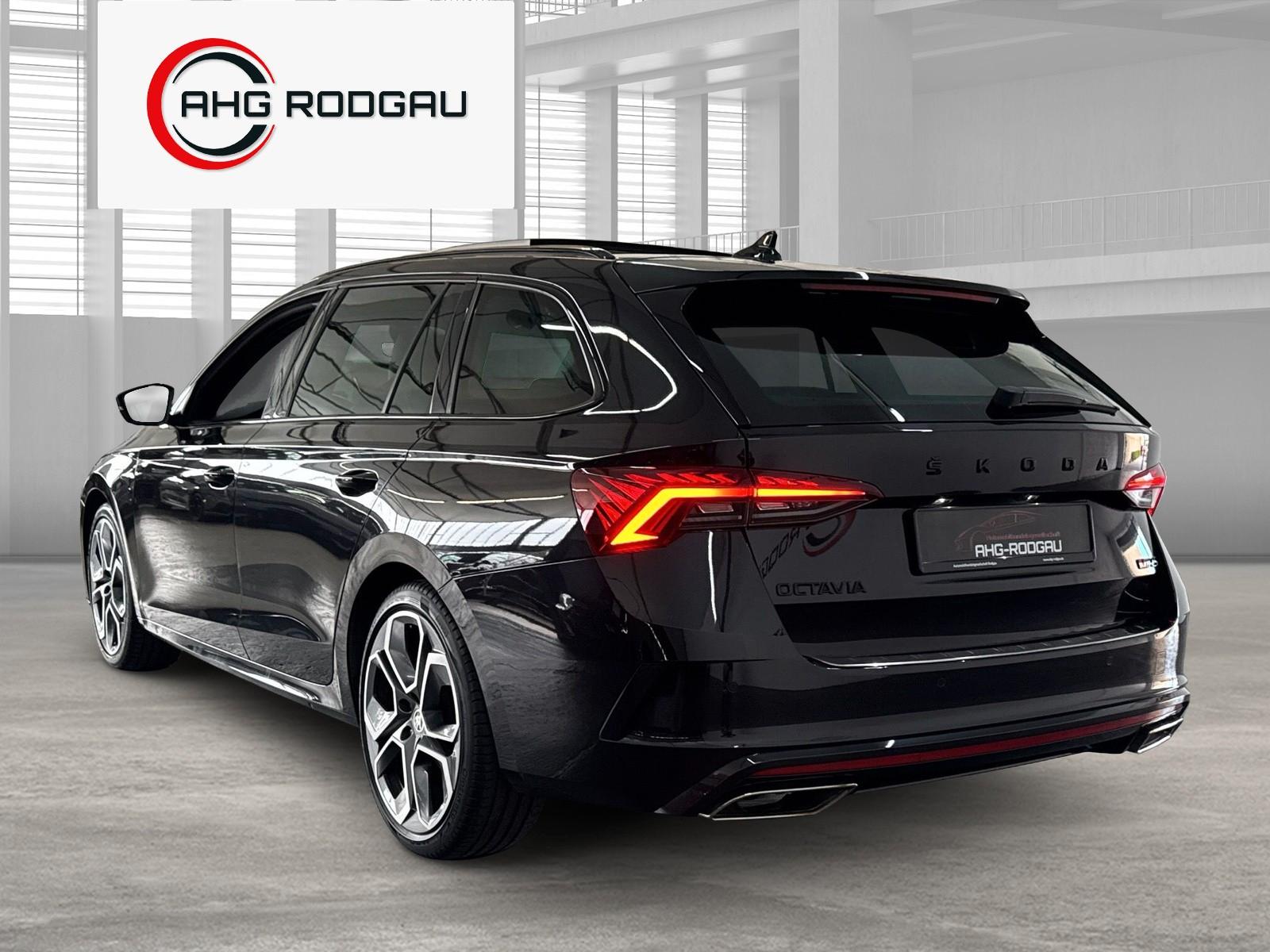 Skoda RS4x4 PANO/HUD/TOT/AHK/ShZ/WinP/MASS/ACC/XDS/HOD