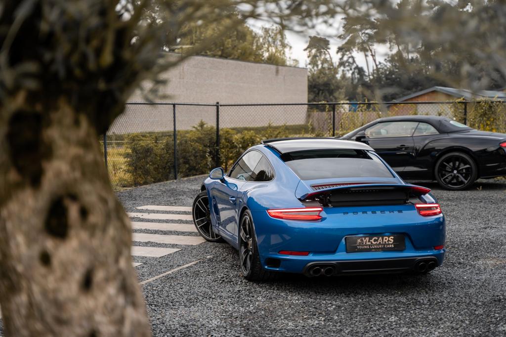 Porsche 991